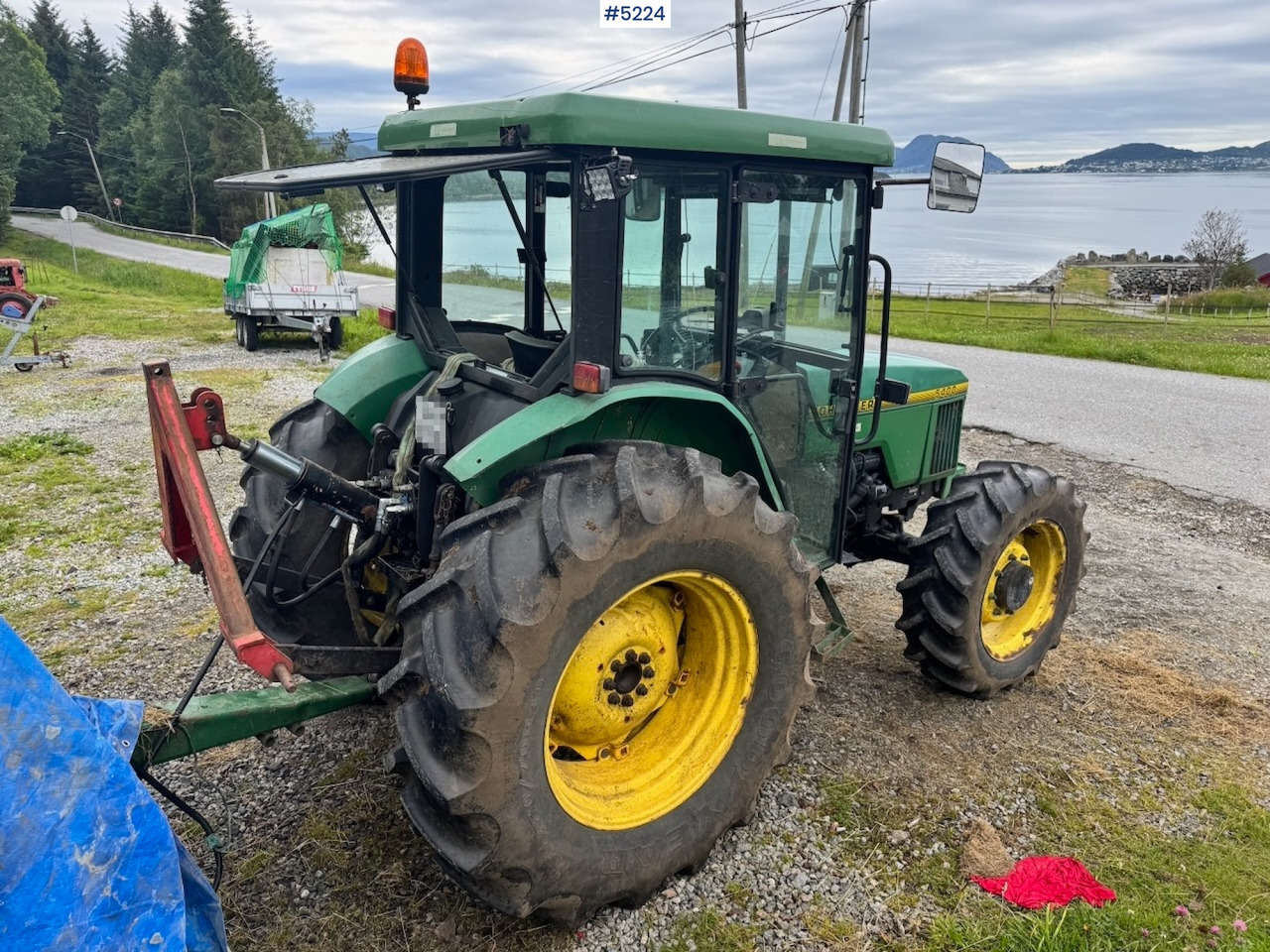 1998 John Deere 5400 4x4 Tractor. 1500 hours! - Traktor: slika 1998 John Deere 5400 4x4 Tractor. 1500 hours! - Traktor 1998 John Deere 5400 4x4 Tractor. 1500 hours! - Traktor: slika 1998 John Deere 5400 4x4 Tractor. 1500 hours! - Traktor