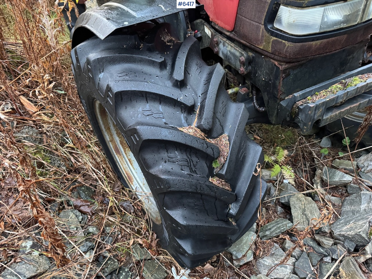 1999 Case IH Maxxum MX 100C w/ front loader, bucket and blade. Repair object. - Traktor: slika 1999 Case IH Maxxum MX 100C w/ front loader, bucket and blade. Repair object. - Traktor 1999 Case IH Maxxum MX 100C w/ front loader, bucket and blade. Repair object. - Traktor: slika 1999 Case IH Maxxum MX 100C w/ front loader, bucket and blade. Repair object. - Traktor