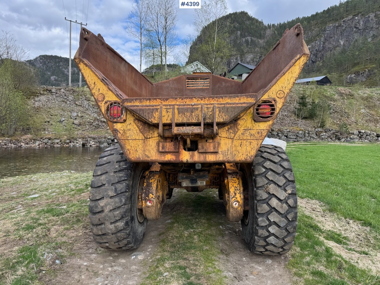 1999 Moxy MT 30 R, only 2300 hours on engine! WATCH VIDEO. - Zglobni istovarivač: slika 1999 Moxy MT 30 R, only 2300 hours on engine! WATCH VIDEO. - Zglobni istovarivač 1999 Moxy MT 30 R, only 2300 hours on engine! WATCH VIDEO. - Zglobni istovarivač: slika 1999 Moxy MT 30 R, only 2300 hours on engine! WATCH VIDEO. - Zglobni istovarivač