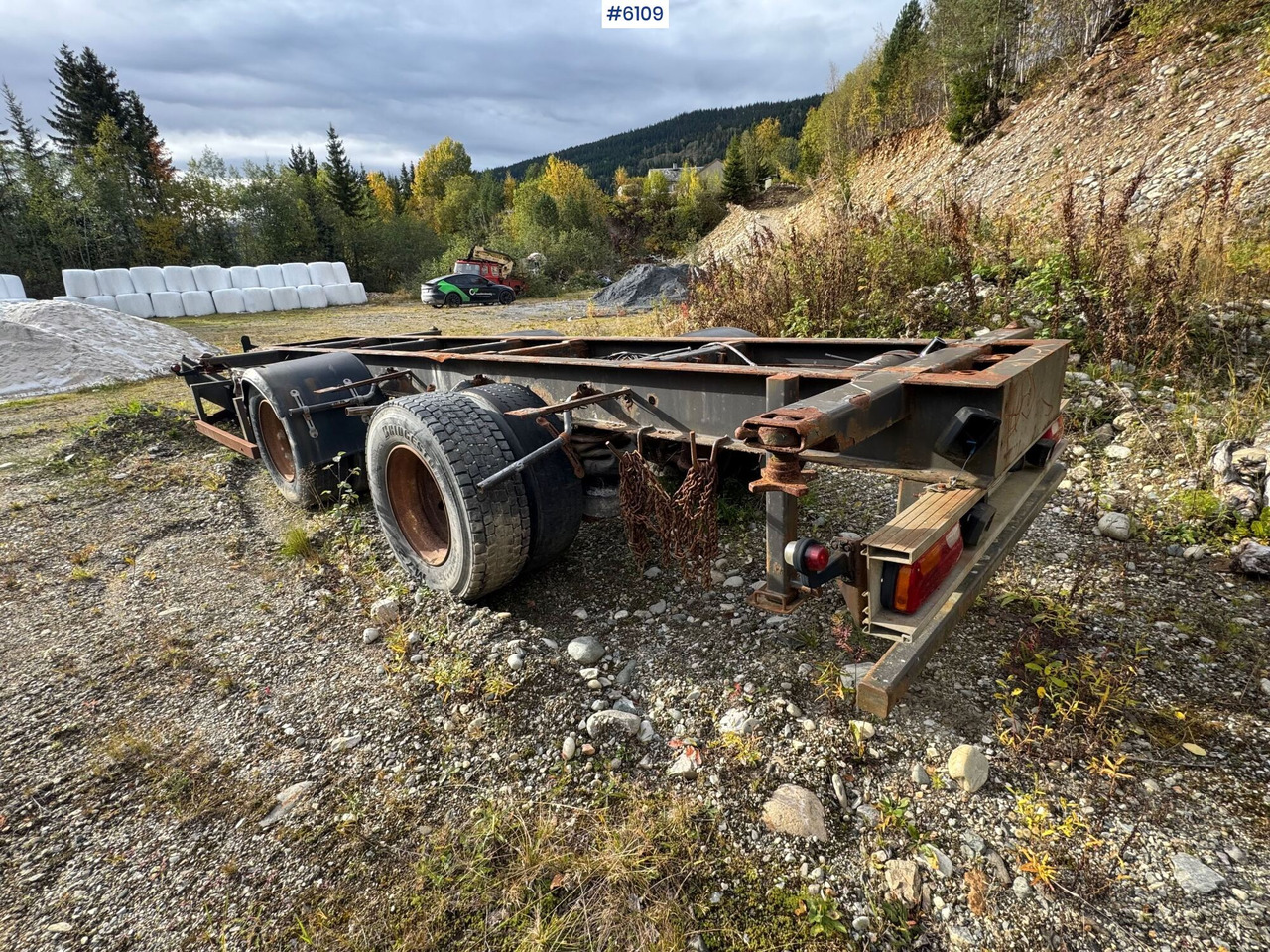 2002 Istrail container trailer. Repair object. - Prikolica s niskim utovarivačem: slika 2002 Istrail container trailer. Repair object. - Prikolica s niskim utovarivačem 2002 Istrail container trailer. Repair object. - Prikolica s niskim utovarivačem: slika 2002 Istrail container trailer. Repair object. - Prikolica s niskim utovarivačem