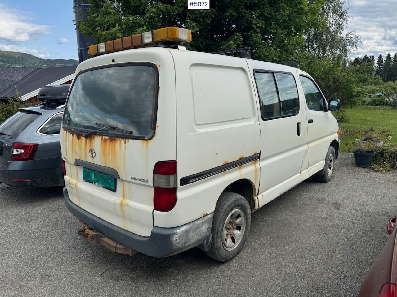 2003 Toyota Hiace 4wd - Furgon: slika 2003 Toyota Hiace 4wd - Furgon 2003 Toyota Hiace 4wd - Furgon: slika 2003 Toyota Hiace 4wd - Furgon