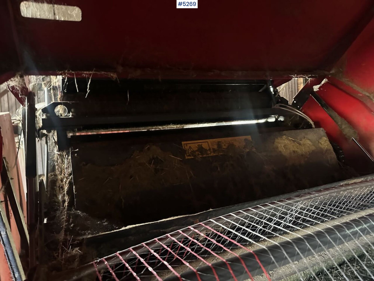 Zakup  2003 Vicon RF 135 opticut round baler. 2003 Vicon RF 135 opticut round baler.: slika Zakup  2003 Vicon RF 135 opticut round baler. 2003 Vicon RF 135 opticut round baler.