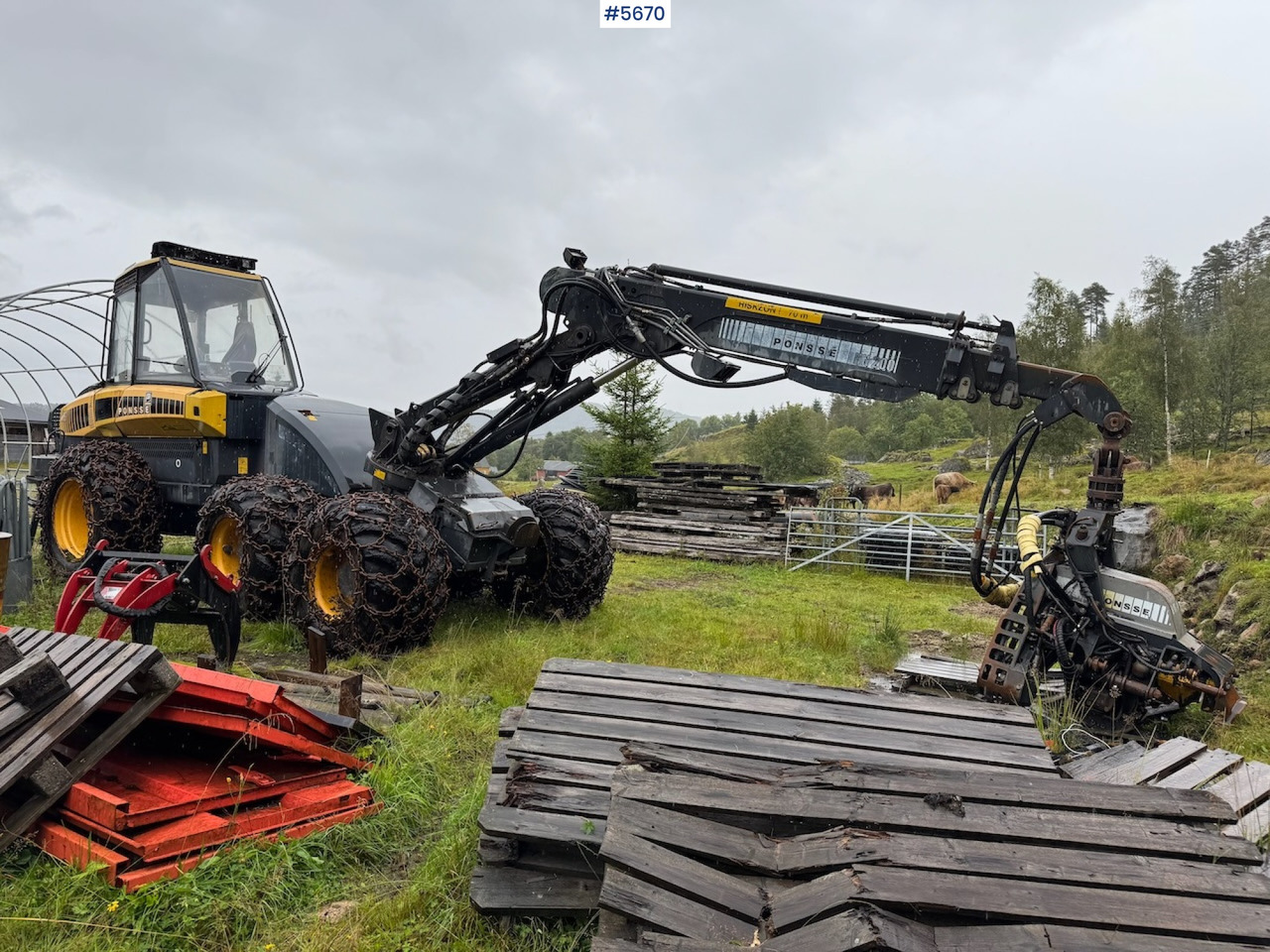 2004 Ponsse Ergo - Kombajn za šumarstvo: slika 2004 Ponsse Ergo - Kombajn za šumarstvo 2004 Ponsse Ergo - Kombajn za šumarstvo: slika 2004 Ponsse Ergo - Kombajn za šumarstvo