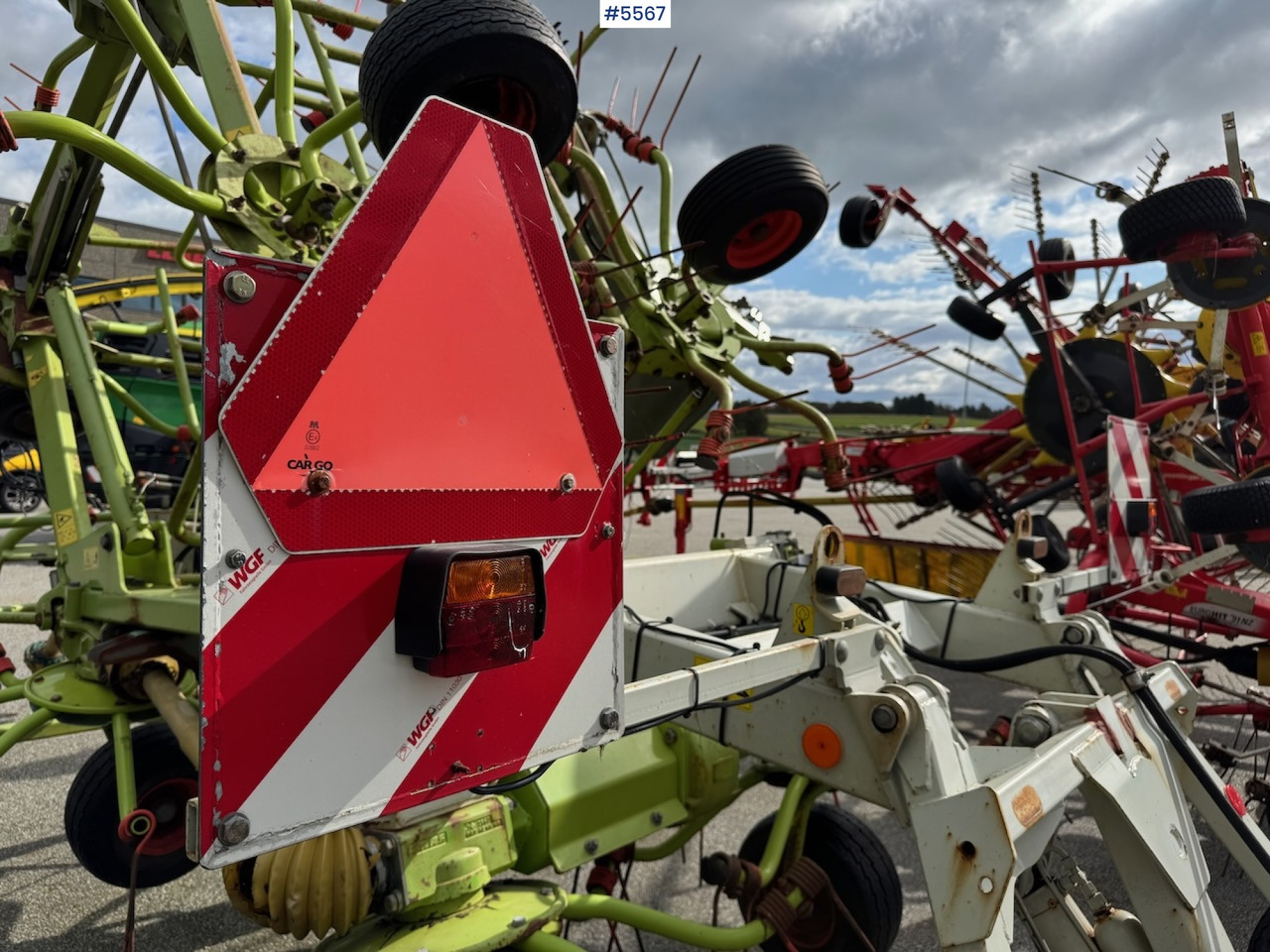 Oprema za prevrtanje sijena 2006 Claas Volto 1320 T: slika Oprema za prevrtanje sijena 2006 Claas Volto 1320 T