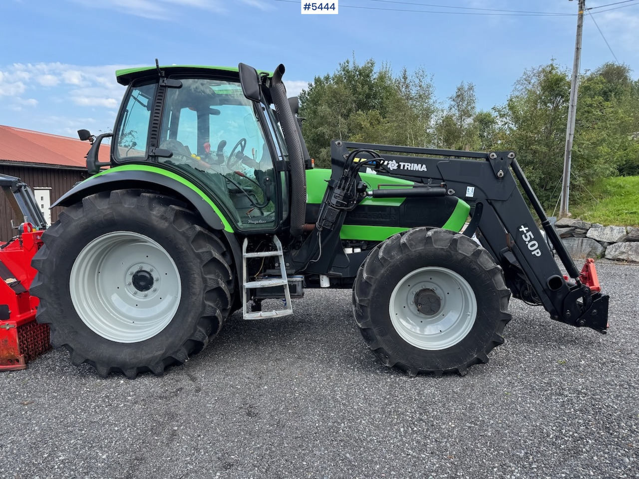 2008 Deutz Fahr Agrotron 150.7 w/ front loader. - Traktor: slika  2008 Deutz Fahr Agrotron 150.7 w/ front loader. - Traktor 2008 Deutz Fahr Agrotron 150.7 w/ front loader. - Traktor: slika  2008 Deutz Fahr Agrotron 150.7 w/ front loader. - Traktor