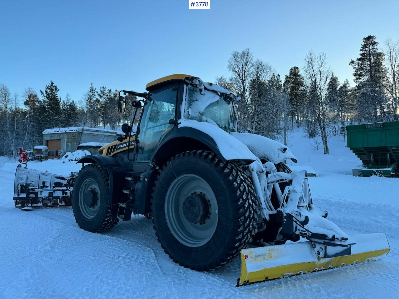 2010 JCB Fastrac 8250 - Traktor: slika 2010 JCB Fastrac 8250 - Traktor 2010 JCB Fastrac 8250 - Traktor: slika 2010 JCB Fastrac 8250 - Traktor