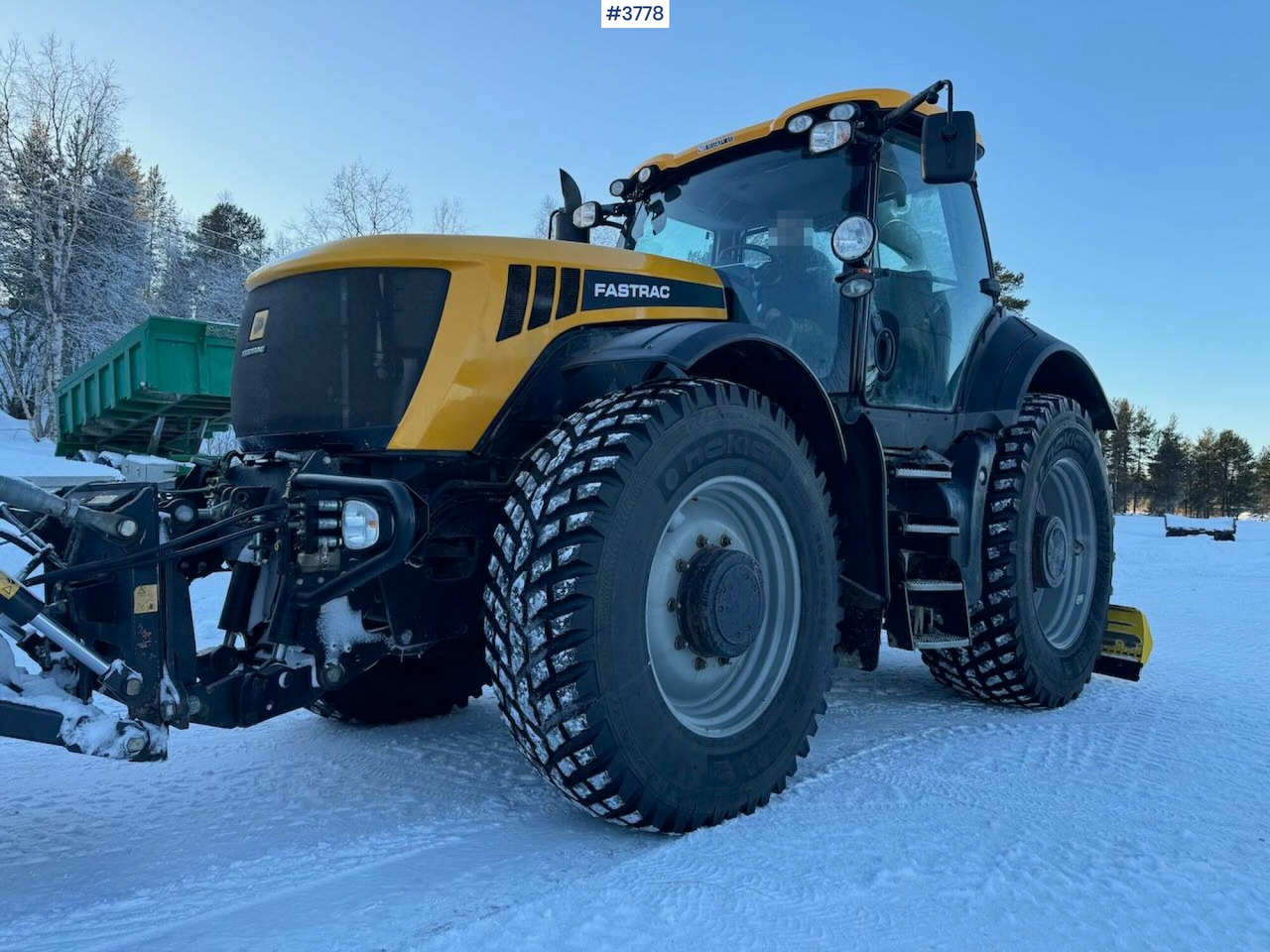 2010 JCB Fastrac 8250 - Traktor: slika 2010 JCB Fastrac 8250 - Traktor 2010 JCB Fastrac 8250 - Traktor: slika 2010 JCB Fastrac 8250 - Traktor