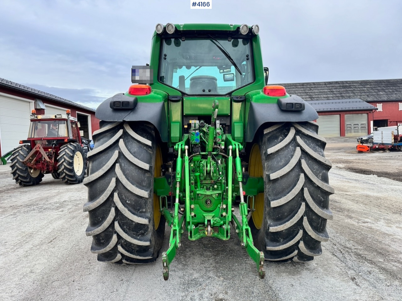 2010 John Deere 7430 w/ Front loader and GPS. 3760 hours! - Traktor: slika 2010 John Deere 7430 w/ Front loader and GPS. 3760 hours! - Traktor 2010 John Deere 7430 w/ Front loader and GPS. 3760 hours! - Traktor: slika 2010 John Deere 7430 w/ Front loader and GPS. 3760 hours! - Traktor