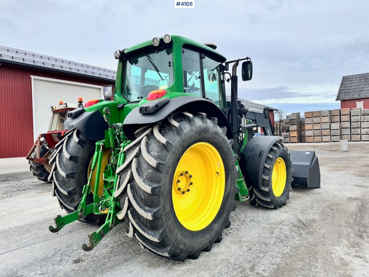 2010 John Deere 7430 w/ Front loader and GPS. 3760 hours! - Traktor: slika 2010 John Deere 7430 w/ Front loader and GPS. 3760 hours! - Traktor 2010 John Deere 7430 w/ Front loader and GPS. 3760 hours! - Traktor: slika 2010 John Deere 7430 w/ Front loader and GPS. 3760 hours! - Traktor