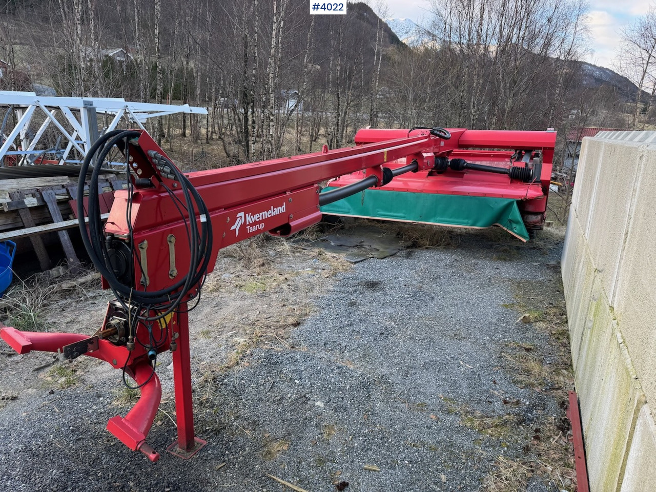 2011 Kverneland 4332CT mowing machine - Kosilica: slika 2011 Kverneland 4332CT mowing machine - Kosilica 2011 Kverneland 4332CT mowing machine - Kosilica: slika 2011 Kverneland 4332CT mowing machine - Kosilica