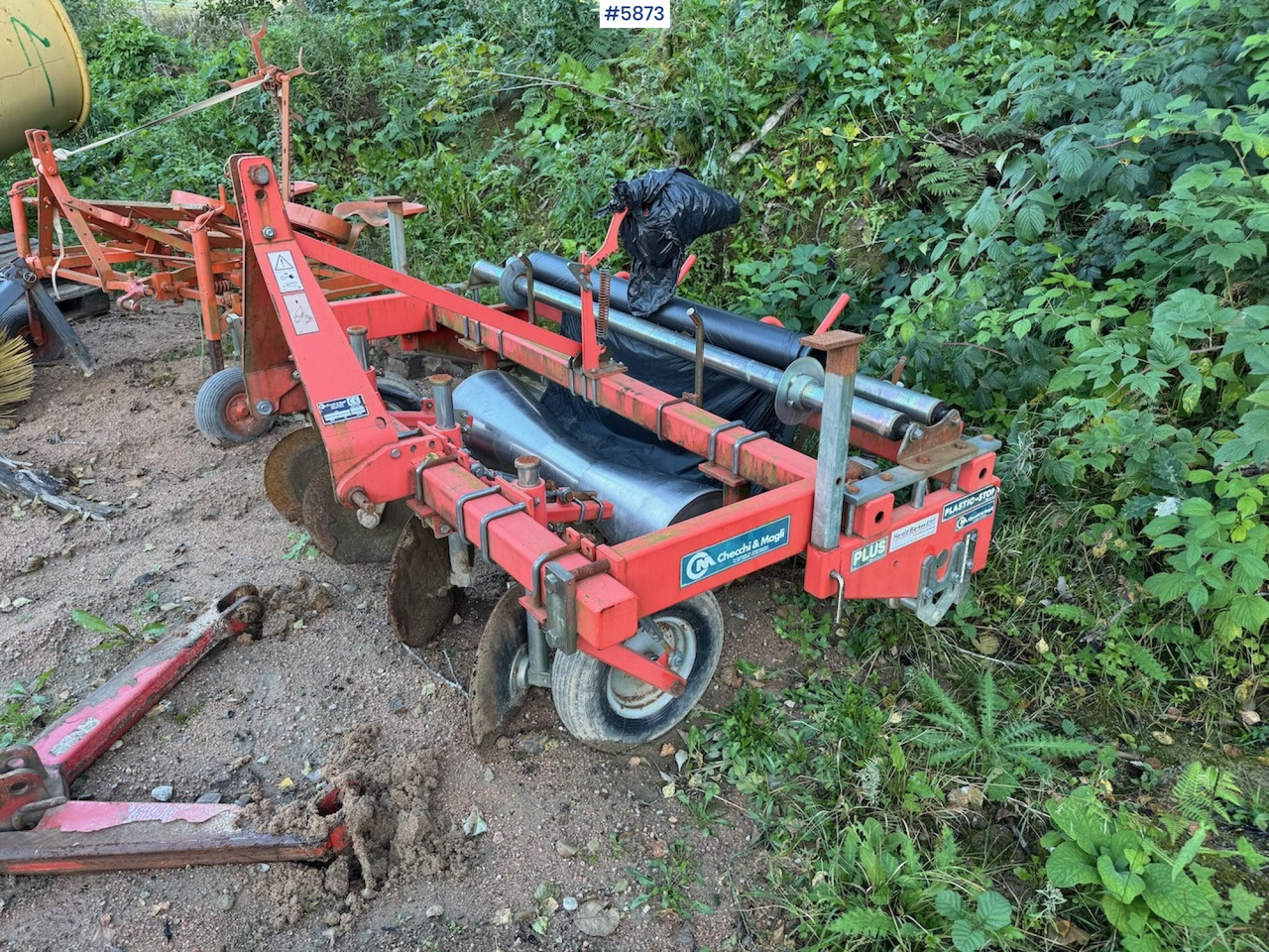 2012 Checchi and Magli PS 14 Plus Plastlayer - Oprema za obradu tla: slika 2012 Checchi and Magli PS 14 Plus Plastlayer - Oprema za obradu tla 2012 Checchi and Magli PS 14 Plus Plastlayer - Oprema za obradu tla: slika 2012 Checchi and Magli PS 14 Plus Plastlayer - Oprema za obradu tla