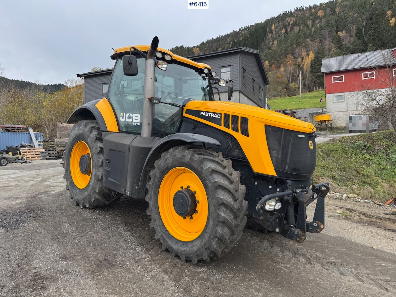 2012 JCB 8310 Fastrac w/ front hydraulics. - Traktor: slika 2012 JCB 8310 Fastrac w/ front hydraulics. - Traktor 2012 JCB 8310 Fastrac w/ front hydraulics. - Traktor: slika 2012 JCB 8310 Fastrac w/ front hydraulics. - Traktor