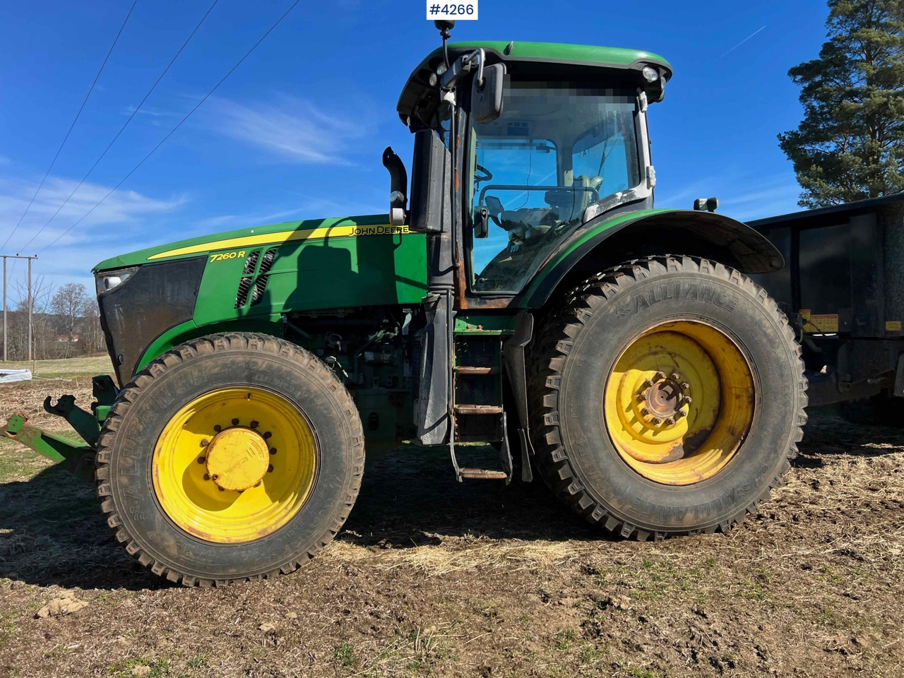 2012 John Deere 7260R Tractor w/ PTO - Traktor: slika 2012 John Deere 7260R Tractor w/ PTO - Traktor 2012 John Deere 7260R Tractor w/ PTO - Traktor: slika 2012 John Deere 7260R Tractor w/ PTO - Traktor