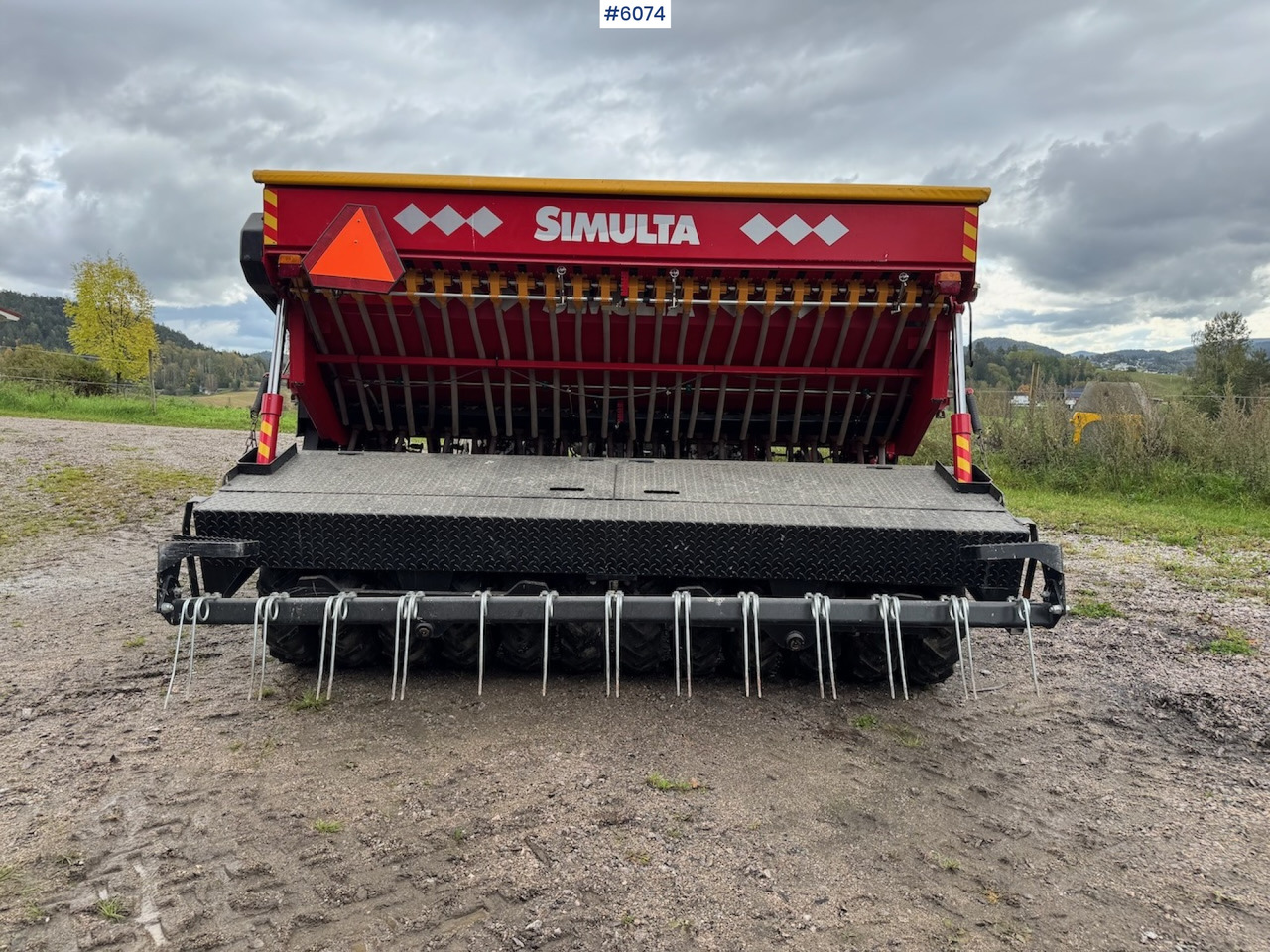 2012 Junkkari Simulta 3000 ST combination seed drill. - Kombajn i sijačica: slika 2012 Junkkari Simulta 3000 ST combination seed drill. - Kombajn i sijačica 2012 Junkkari Simulta 3000 ST combination seed drill. - Kombajn i sijačica: slika 2012 Junkkari Simulta 3000 ST combination seed drill. - Kombajn i sijačica