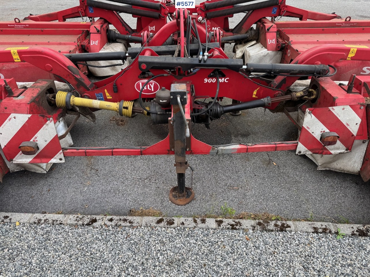 2012 Lely Splendimo 900 MC - Oprema za prevrtanje sijena: slika 2012 Lely Splendimo 900 MC - Oprema za prevrtanje sijena 2012 Lely Splendimo 900 MC - Oprema za prevrtanje sijena: slika 2012 Lely Splendimo 900 MC - Oprema za prevrtanje sijena