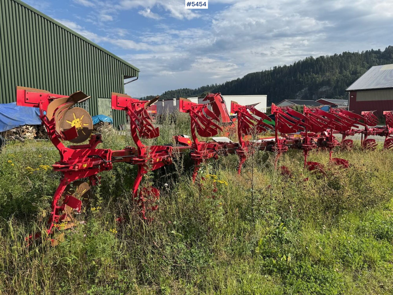 2012 Pottinger Servo 6.50 Plus Nova 7 furrow semi-reversible plough - Oprema za obradu tla: slika 2012 Pottinger Servo 6.50 Plus Nova 7 furrow semi-reversible plough - Oprema za obradu tla 2012 Pottinger Servo 6.50 Plus Nova 7 furrow semi-reversible plough - Oprema za obradu tla: slika 2012 Pottinger Servo 6.50 Plus Nova 7 furrow semi-reversible plough - Oprema za obradu tla