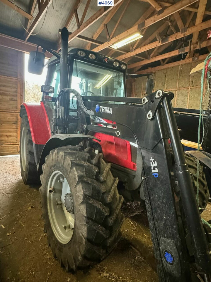 2013 Massey Ferguson 5455 w/ front loader, 2 buckets, pallet forks and blades. 1020 hours! - Traktor: slika 2013 Massey Ferguson 5455 w/ front loader, 2 buckets, pallet forks and blades. 1020 hours! - Traktor 2013 Massey Ferguson 5455 w/ front loader, 2 buckets, pallet forks and blades. 1020 hours! - Traktor: slika 2013 Massey Ferguson 5455 w/ front loader, 2 buckets, pallet forks and blades. 1020 hours! - Traktor