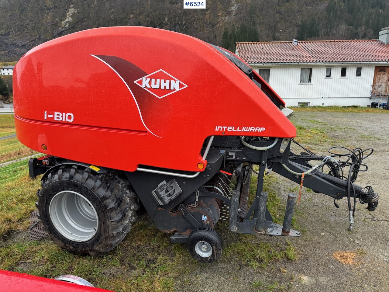 2014 Kuhn i-Bio Intelliwrap. - Oprema za prevrtanje sijena: slika 2014 Kuhn i-Bio Intelliwrap. - Oprema za prevrtanje sijena 2014 Kuhn i-Bio Intelliwrap. - Oprema za prevrtanje sijena: slika 2014 Kuhn i-Bio Intelliwrap. - Oprema za prevrtanje sijena