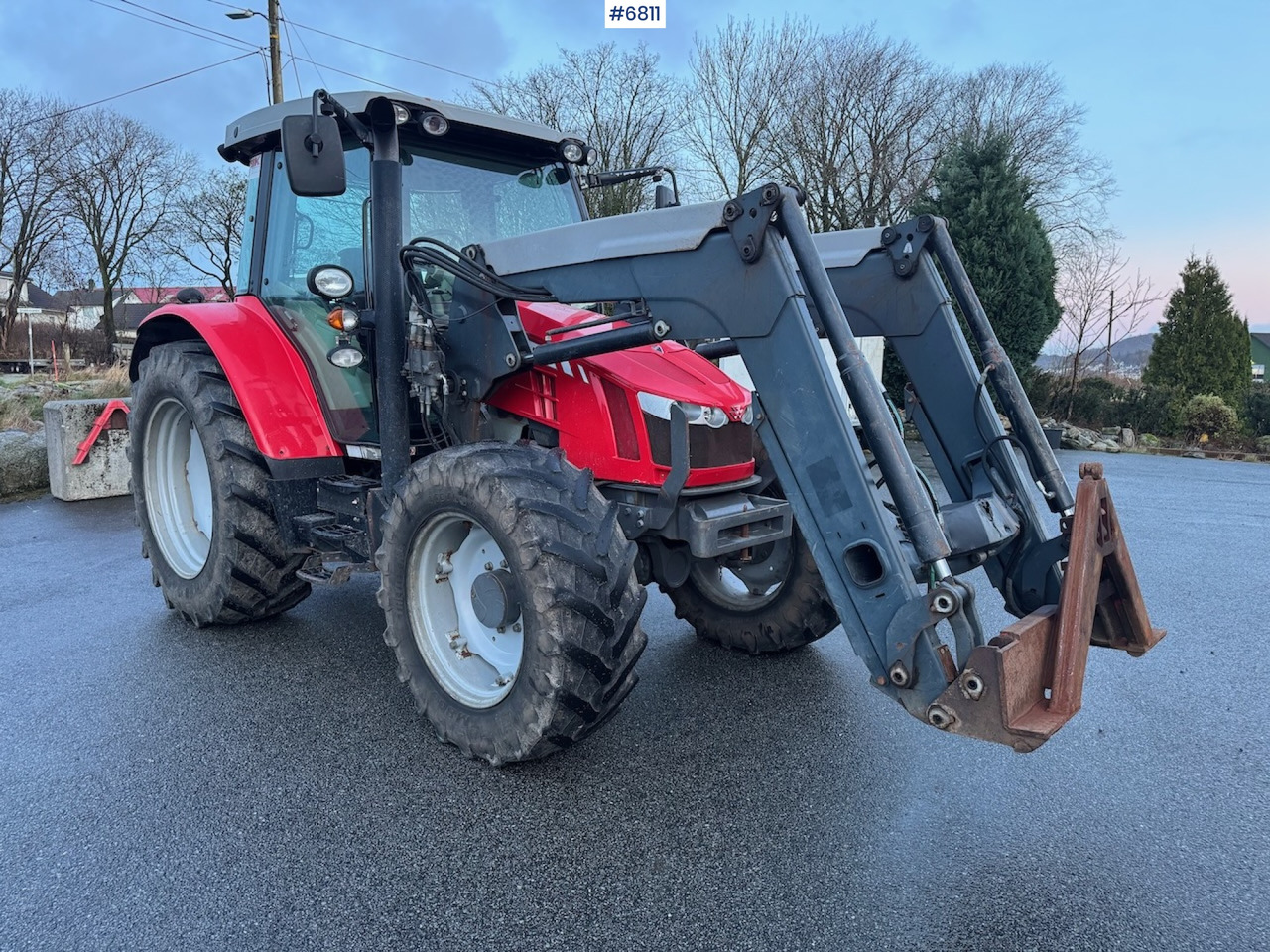 2014 Massey Ferguson 5610 Dyna-4 w/ front loader. Few hours! - Traktor: slika 2014 Massey Ferguson 5610 Dyna-4 w/ front loader. Few hours! - Traktor 2014 Massey Ferguson 5610 Dyna-4 w/ front loader. Few hours! - Traktor: slika 2014 Massey Ferguson 5610 Dyna-4 w/ front loader. Few hours! - Traktor