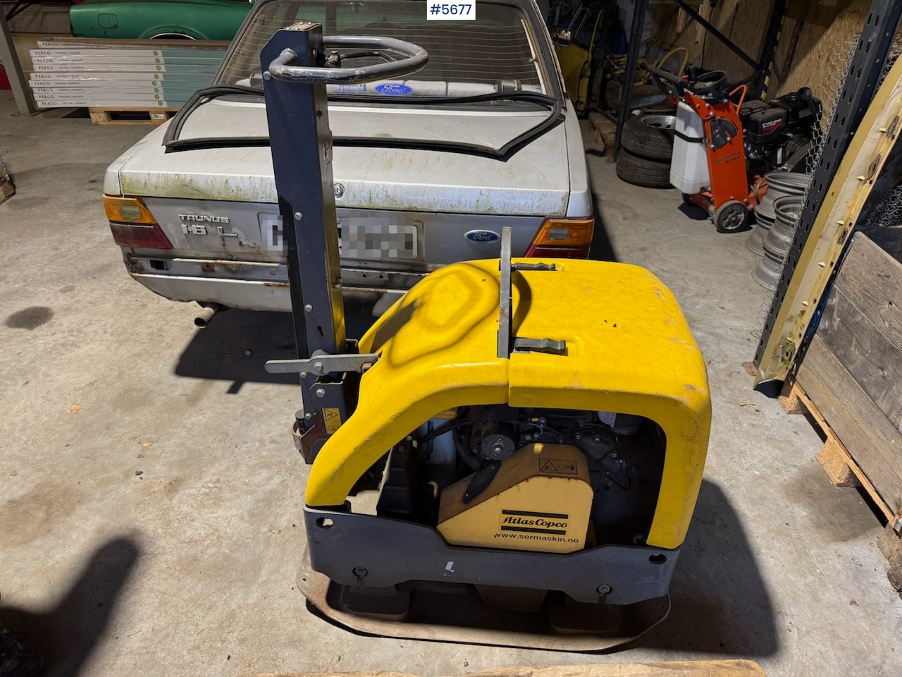 2015 Atlas Copco LG 400 Vibro Plate. - Vibro ploča: slika 2015 Atlas Copco LG 400 Vibro Plate. - Vibro ploča 2015 Atlas Copco LG 400 Vibro Plate. - Vibro ploča: slika 2015 Atlas Copco LG 400 Vibro Plate. - Vibro ploča