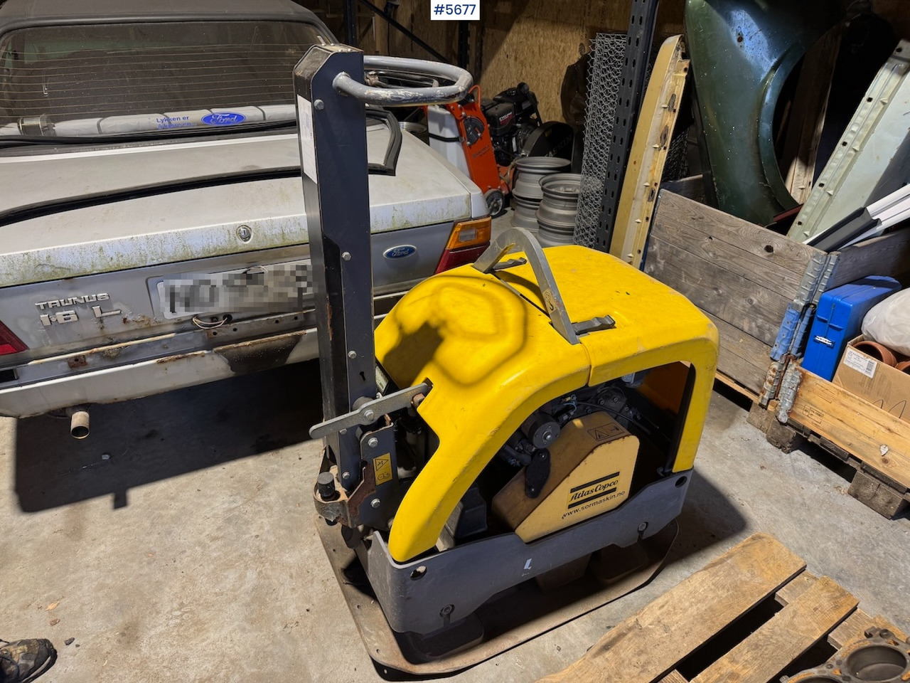 2015 Atlas Copco LG 400 Vibro Plate. - Vibro ploča: slika 2015 Atlas Copco LG 400 Vibro Plate. - Vibro ploča 2015 Atlas Copco LG 400 Vibro Plate. - Vibro ploča: slika 2015 Atlas Copco LG 400 Vibro Plate. - Vibro ploča
