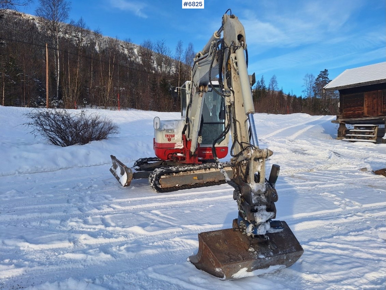 2015 Takeuchi TB260 w/rototilt, 3 buckets, grapple and rake. - Bager: slika 2015 Takeuchi TB260 w/rototilt, 3 buckets, grapple and rake. - Bager 2015 Takeuchi TB260 w/rototilt, 3 buckets, grapple and rake. - Bager: slika 2015 Takeuchi TB260 w/rototilt, 3 buckets, grapple and rake. - Bager