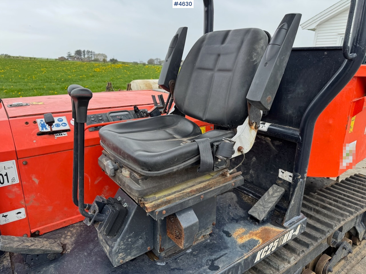 2017 Kubota KC250HR-4 - Istovarivač gusjeničar: slika 2017 Kubota KC250HR-4 - Istovarivač gusjeničar 2017 Kubota KC250HR-4 - Istovarivač gusjeničar: slika 2017 Kubota KC250HR-4 - Istovarivač gusjeničar
