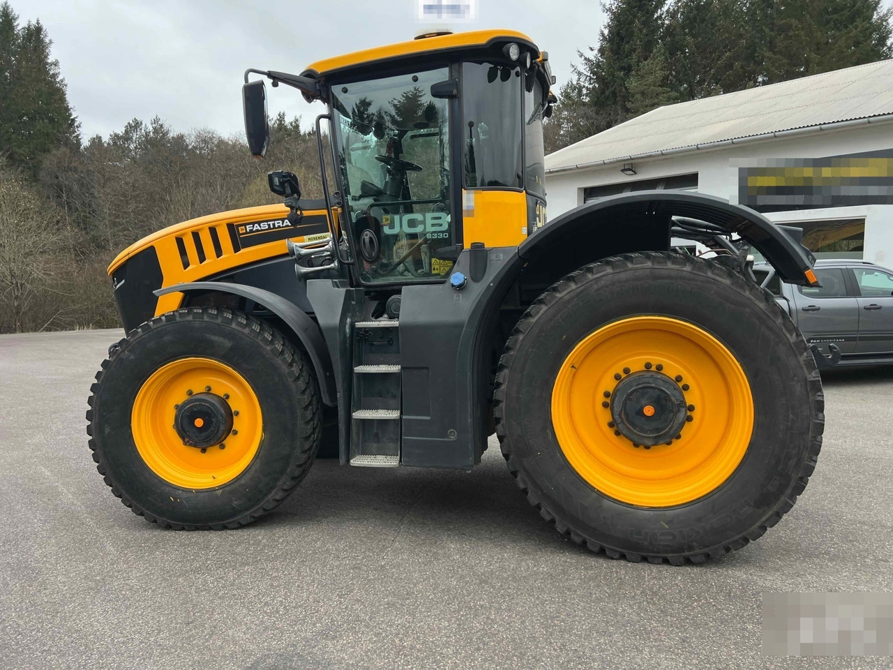 2018 JCB Fastrac 8330 - Traktor: slika 2018 JCB Fastrac 8330 - Traktor 2018 JCB Fastrac 8330 - Traktor: slika 2018 JCB Fastrac 8330 - Traktor