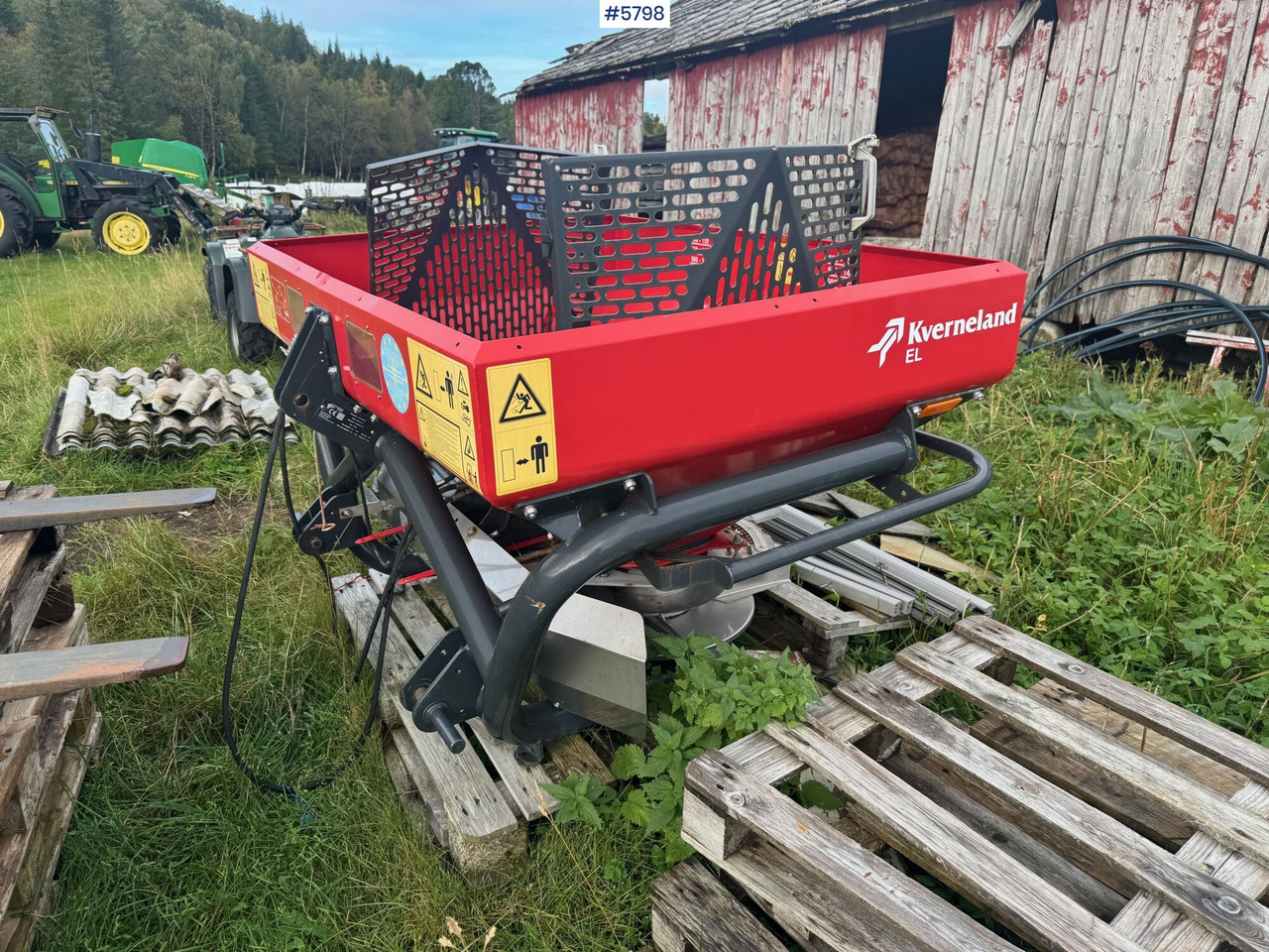 2018 Kverneland Manure spreader. Repair project - Rasipač gnojiva: slika 2018 Kverneland Manure spreader. Repair project - Rasipač gnojiva 2018 Kverneland Manure spreader. Repair project - Rasipač gnojiva: slika 2018 Kverneland Manure spreader. Repair project - Rasipač gnojiva
