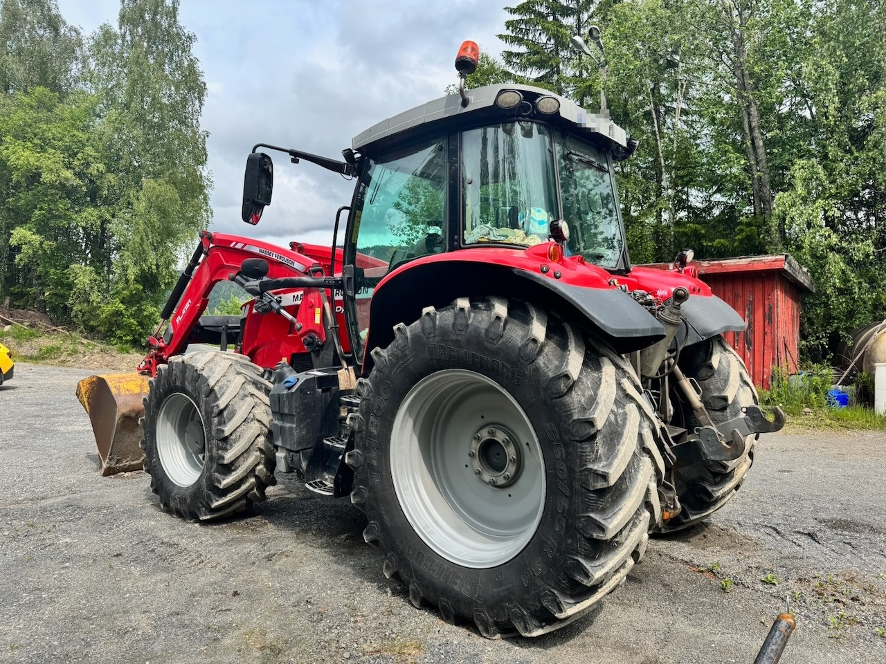 2018 Massey Ferguson 7788 4x4 w/ Front loader and bucket. - Traktor: slika 2018 Massey Ferguson 7788 4x4 w/ Front loader and bucket. - Traktor 2018 Massey Ferguson 7788 4x4 w/ Front loader and bucket. - Traktor: slika 2018 Massey Ferguson 7788 4x4 w/ Front loader and bucket. - Traktor