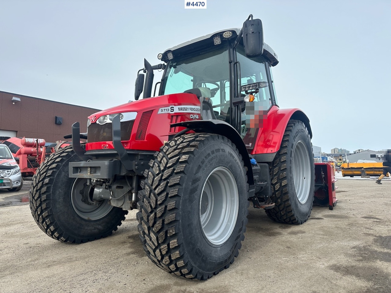 2018 Massey Ferguson MF5713 S w/ 2020 Dalen snow blower - Traktor: slika 2018 Massey Ferguson MF5713 S w/ 2020 Dalen snow blower - Traktor 2018 Massey Ferguson MF5713 S w/ 2020 Dalen snow blower - Traktor: slika 2018 Massey Ferguson MF5713 S w/ 2020 Dalen snow blower - Traktor