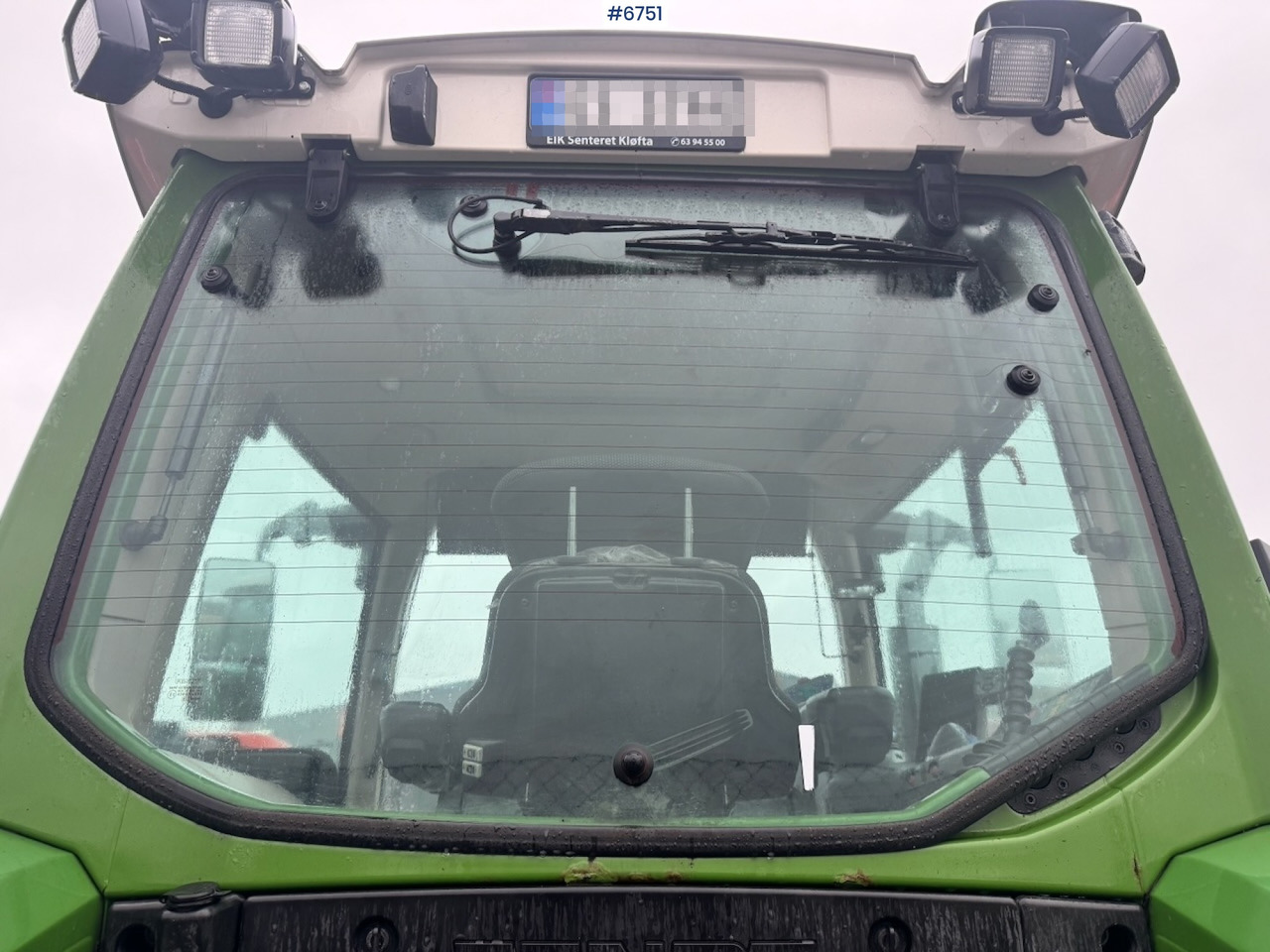 Traktor 2019 Fendt 313 Vario w/ Front hydraulics and 2 sets of tires.: slika Traktor 2019 Fendt 313 Vario w/ Front hydraulics and 2 sets of tires. Traktor 2019 Fendt 313 Vario w/ Front hydraulics and 2 sets of tires.: slika Traktor 2019 Fendt 313 Vario w/ Front hydraulics and 2 sets of tires.