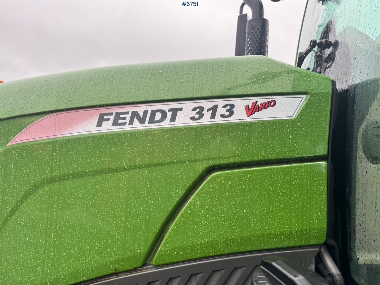 Traktor 2019 Fendt 313 Vario w/ Front hydraulics and 2 sets of tires.: slika Traktor 2019 Fendt 313 Vario w/ Front hydraulics and 2 sets of tires. Traktor 2019 Fendt 313 Vario w/ Front hydraulics and 2 sets of tires.: slika Traktor 2019 Fendt 313 Vario w/ Front hydraulics and 2 sets of tires.