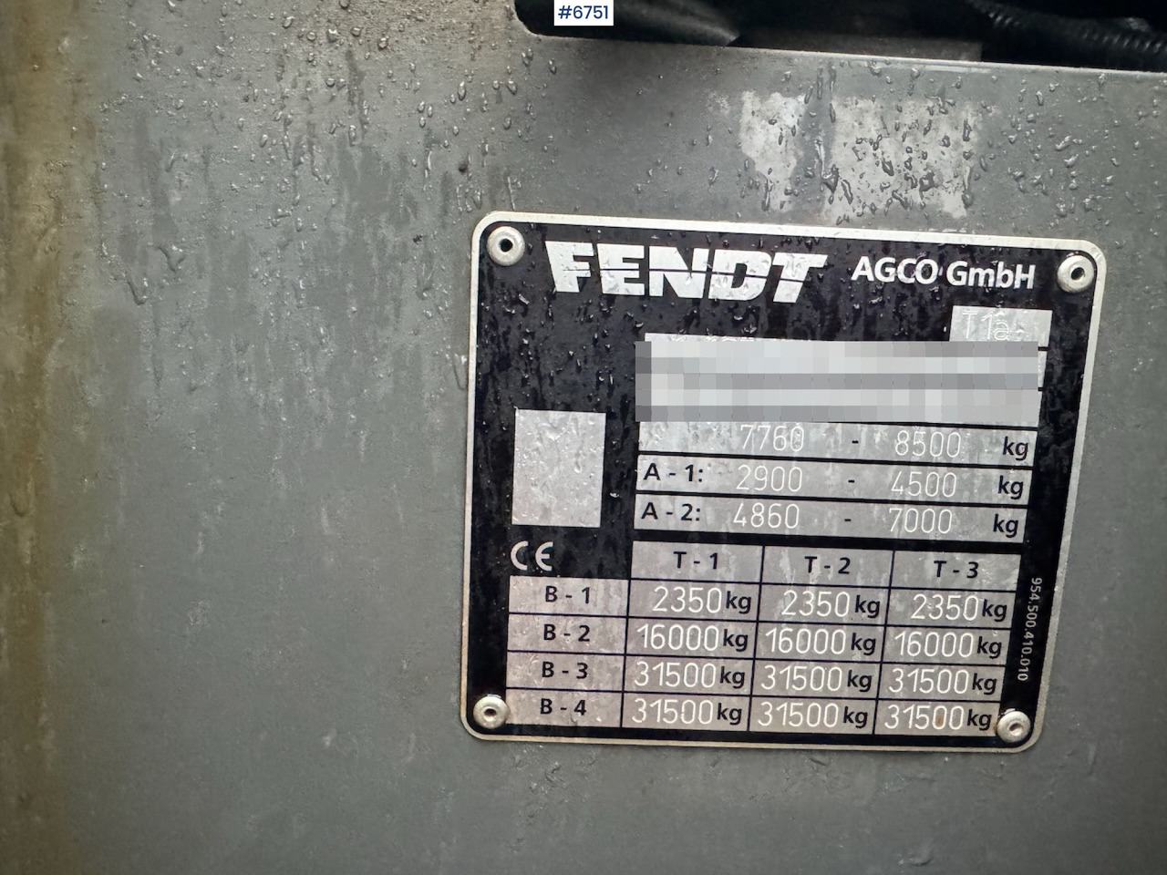 Traktor 2019 Fendt 313 Vario w/ Front hydraulics and 2 sets of tires.: slika Traktor 2019 Fendt 313 Vario w/ Front hydraulics and 2 sets of tires. Traktor 2019 Fendt 313 Vario w/ Front hydraulics and 2 sets of tires.: slika Traktor 2019 Fendt 313 Vario w/ Front hydraulics and 2 sets of tires.