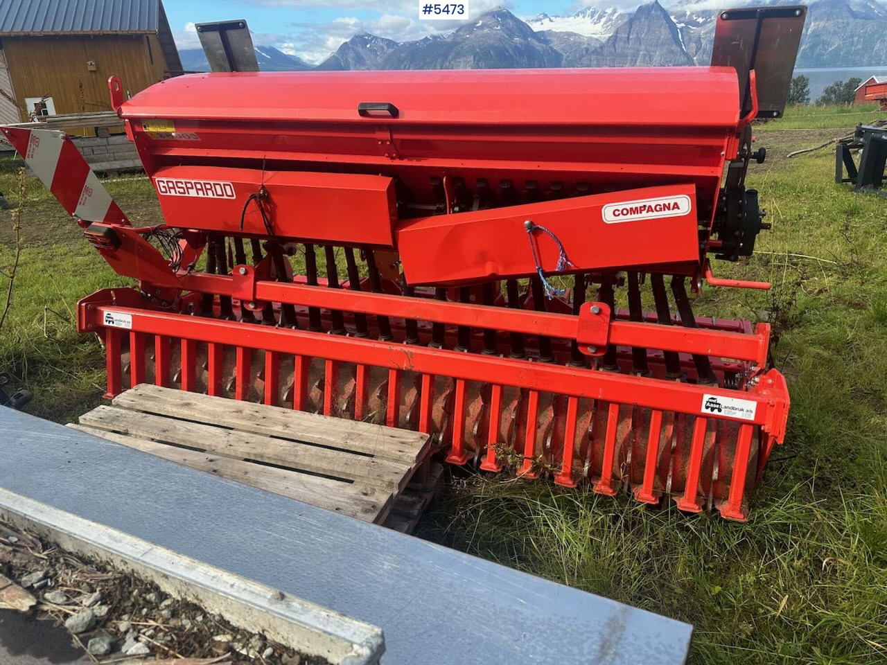 2019 Maschio Compagna 2500 - Oprema za prevrtanje sijena: slika 2019 Maschio Compagna 2500 - Oprema za prevrtanje sijena 2019 Maschio Compagna 2500 - Oprema za prevrtanje sijena: slika 2019 Maschio Compagna 2500 - Oprema za prevrtanje sijena