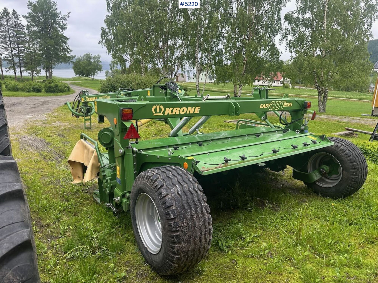 2020 Krone Easy cut 3210 mower - Oprema za prevrtanje sijena: slika 2020 Krone Easy cut 3210 mower - Oprema za prevrtanje sijena 2020 Krone Easy cut 3210 mower - Oprema za prevrtanje sijena: slika 2020 Krone Easy cut 3210 mower - Oprema za prevrtanje sijena