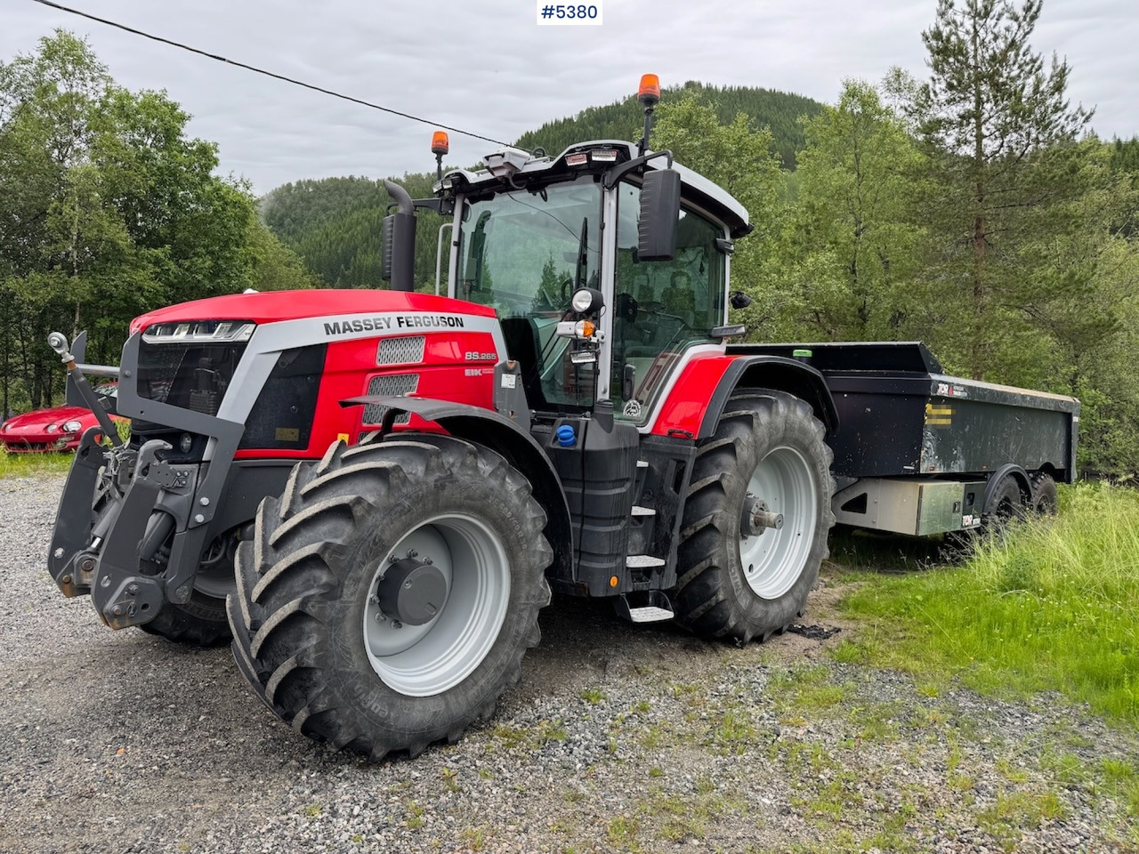 2021 Massey Ferguson 8S.265 w/ front hydraulics and front PTO. - Traktor: slika 2021 Massey Ferguson 8S.265 w/ front hydraulics and front PTO. - Traktor 2021 Massey Ferguson 8S.265 w/ front hydraulics and front PTO. - Traktor: slika 2021 Massey Ferguson 8S.265 w/ front hydraulics and front PTO. - Traktor