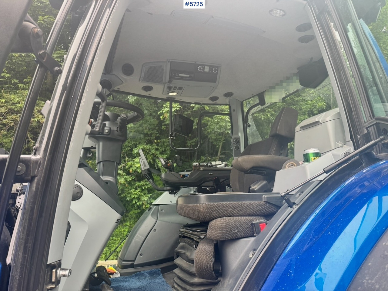 2022 Valtra N175 4x4 w/ Front loader, Hydraulics, Bucket and Pallet forks. Overhauled. - Traktor: slika  2022 Valtra N175 4x4 w/ Front loader, Hydraulics, Bucket and Pallet forks. Overhauled. - Traktor 2022 Valtra N175 4x4 w/ Front loader, Hydraulics, Bucket and Pallet forks. Overhauled. - Traktor: slika  2022 Valtra N175 4x4 w/ Front loader, Hydraulics, Bucket and Pallet forks. Overhauled. - Traktor