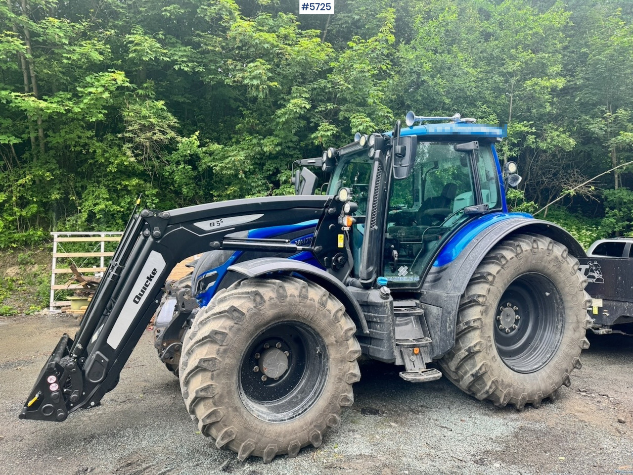2022 Valtra N175 4x4 w/ Front loader, Hydraulics, Bucket and Pallet forks. Overhauled. - Traktor: slika  2022 Valtra N175 4x4 w/ Front loader, Hydraulics, Bucket and Pallet forks. Overhauled. - Traktor 2022 Valtra N175 4x4 w/ Front loader, Hydraulics, Bucket and Pallet forks. Overhauled. - Traktor: slika  2022 Valtra N175 4x4 w/ Front loader, Hydraulics, Bucket and Pallet forks. Overhauled. - Traktor