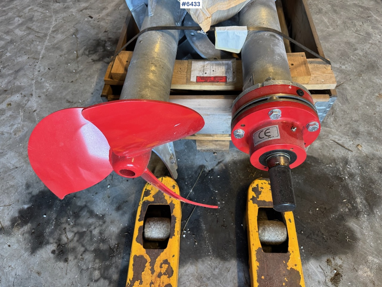 Oprema za gnojenje 2023 Duun VPO20 Wall-Mounted Fertilizer Mixer: slika Oprema za gnojenje 2023 Duun VPO20 Wall-Mounted Fertilizer Mixer