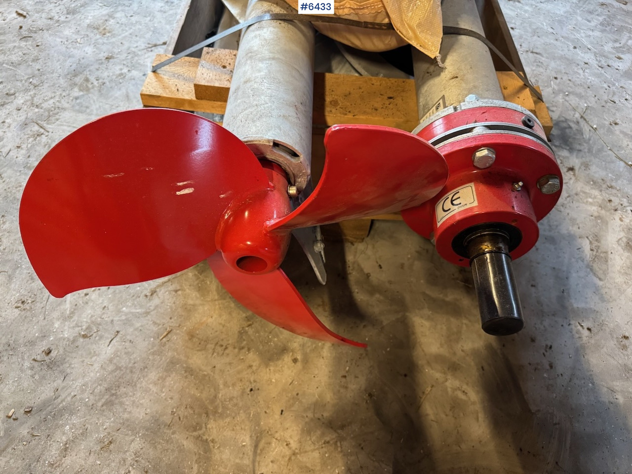 Oprema za gnojenje 2023 Duun VPO20 Wall-Mounted Fertilizer Mixer: slika Oprema za gnojenje 2023 Duun VPO20 Wall-Mounted Fertilizer Mixer