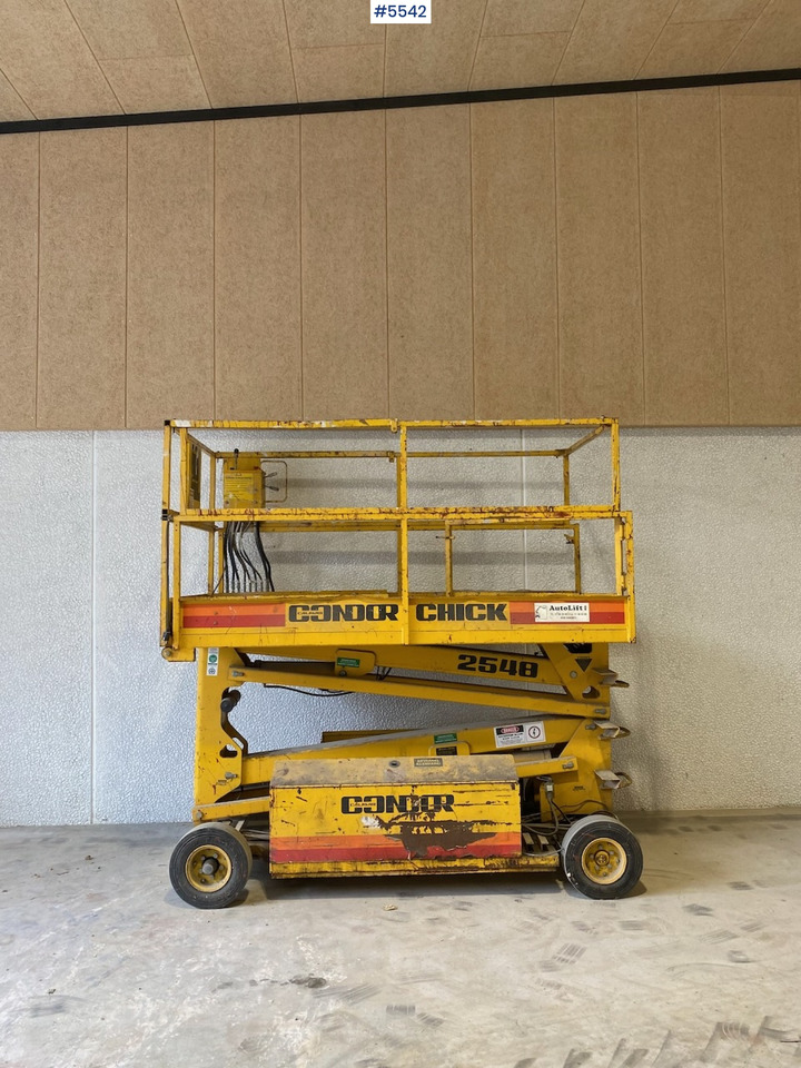 Condor Chick 2548 scissor lift. - Podizna platforma: slika Condor Chick 2548 scissor lift. - Podizna platforma Condor Chick 2548 scissor lift. - Podizna platforma: slika Condor Chick 2548 scissor lift. - Podizna platforma