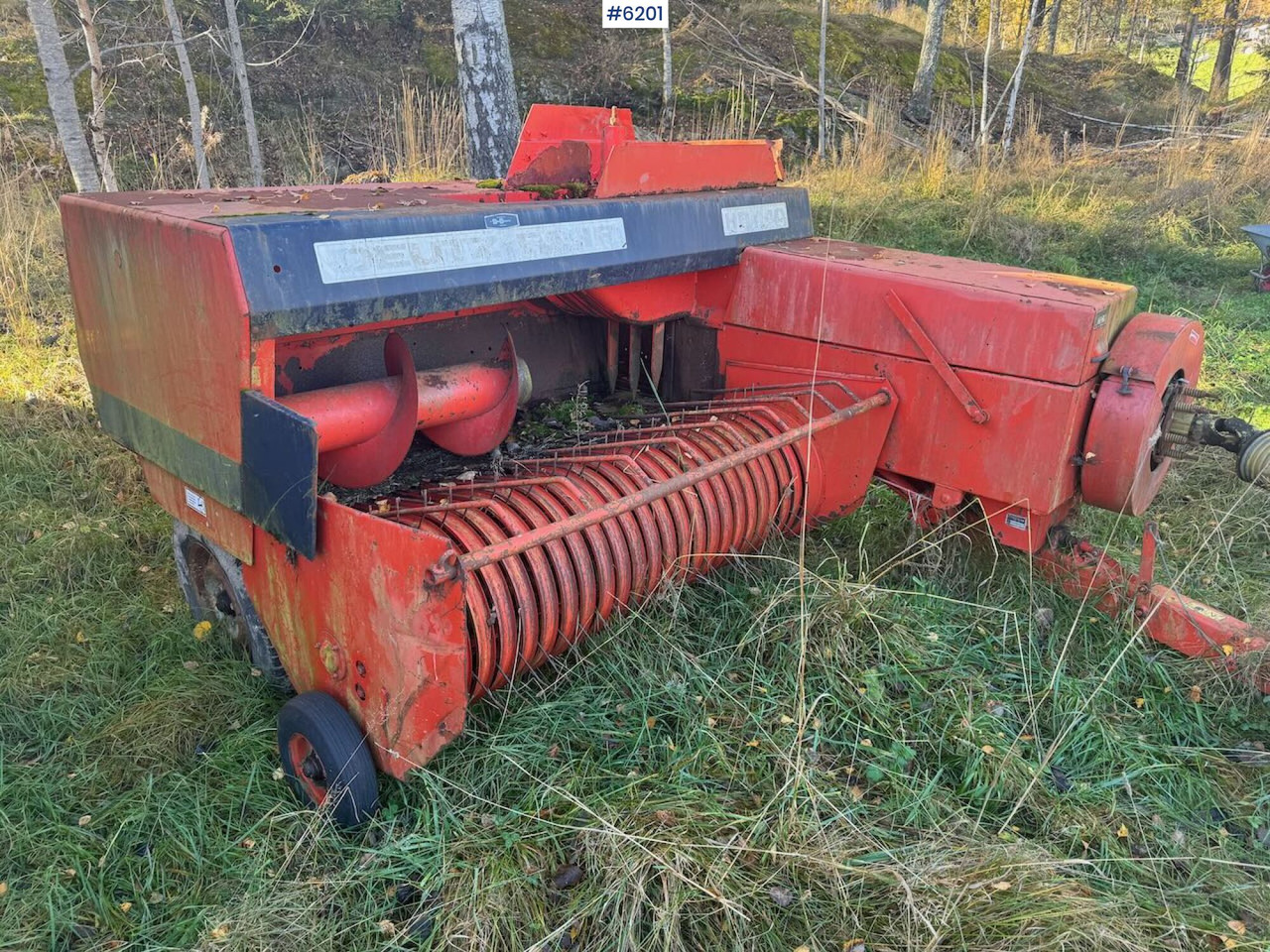 Deutz-Fahr HD 440 - Oprema za prevrtanje sijena: slika Deutz-Fahr HD 440 - Oprema za prevrtanje sijena Deutz-Fahr HD 440 - Oprema za prevrtanje sijena: slika Deutz-Fahr HD 440 - Oprema za prevrtanje sijena
