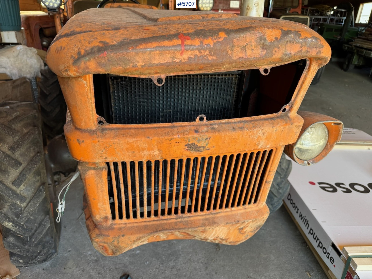 Fiat 250 M. - Traktor: slika Fiat 250 M. - Traktor Fiat 250 M. - Traktor: slika Fiat 250 M. - Traktor