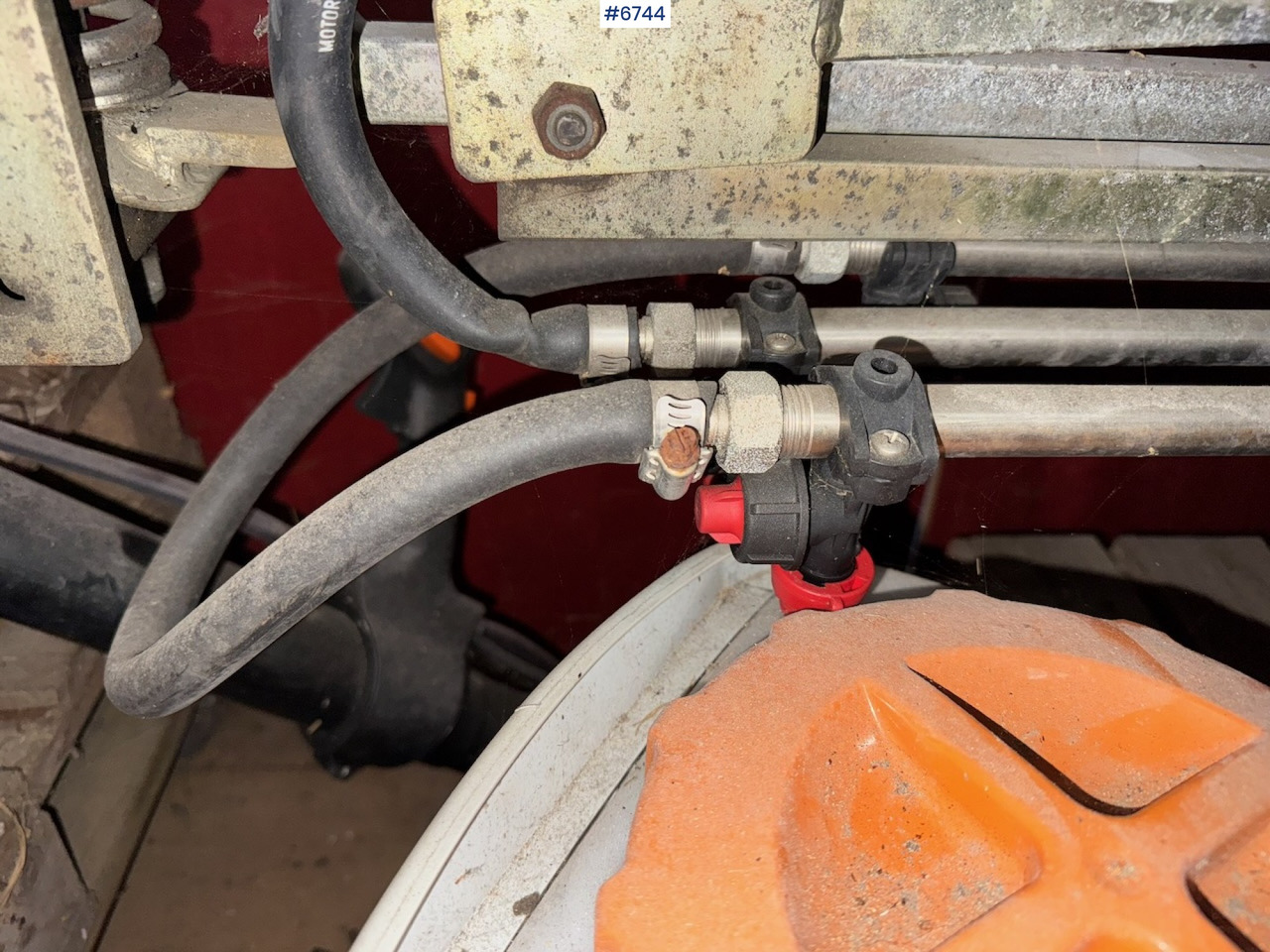 Prskalica Field sprayer 8 meters: slika Prskalica Field sprayer 8 meters