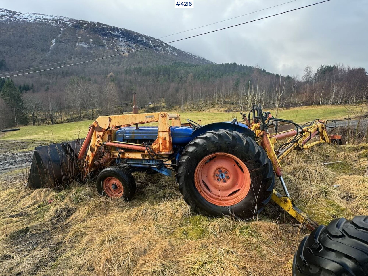Ford Major Backhoe Loader - Traktor: slika Ford Major Backhoe Loader - Traktor Ford Major Backhoe Loader - Traktor: slika Ford Major Backhoe Loader - Traktor