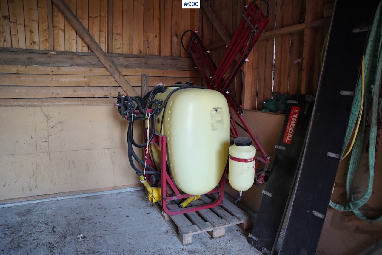 Hardi NK600 10M w/ hose reel - Prskalica: slika Hardi NK600 10M w/ hose reel - Prskalica Hardi NK600 10M w/ hose reel - Prskalica: slika Hardi NK600 10M w/ hose reel - Prskalica