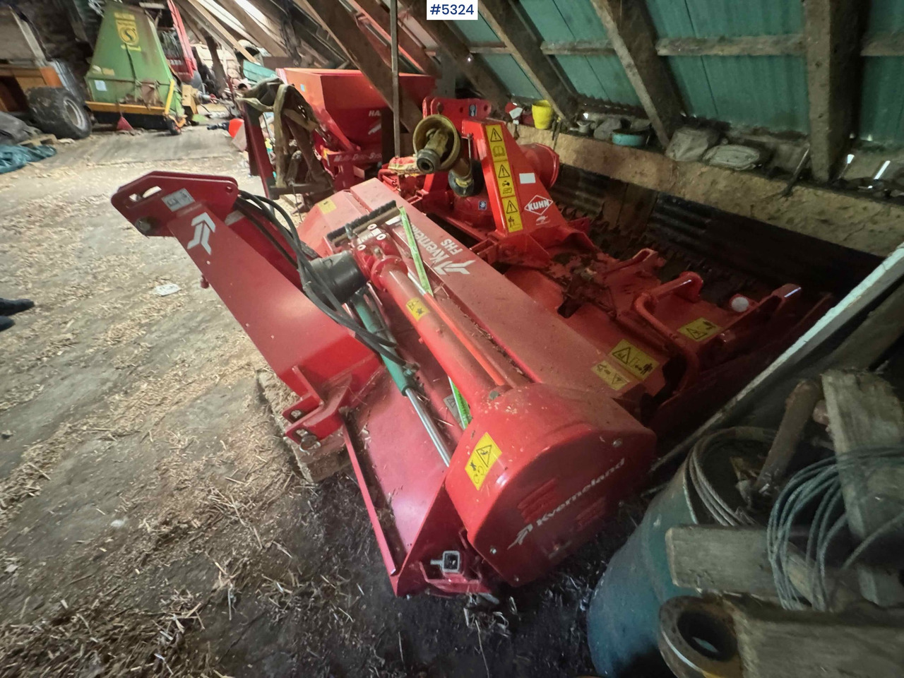 Kverneland FHS pasture mower Rep.object - Oprema za prevrtanje sijena: slika Kverneland FHS pasture mower Rep.object - Oprema za prevrtanje sijena Kverneland FHS pasture mower Rep.object - Oprema za prevrtanje sijena: slika Kverneland FHS pasture mower Rep.object - Oprema za prevrtanje sijena