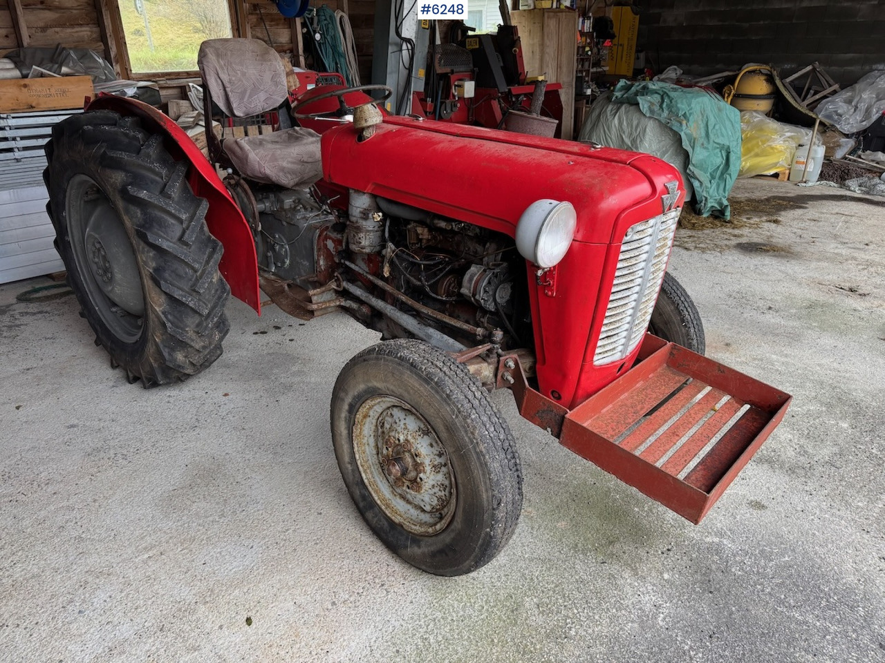 Massey Ferguson 35. - Traktor: slika Massey Ferguson 35. - Traktor Massey Ferguson 35. - Traktor: slika Massey Ferguson 35. - Traktor