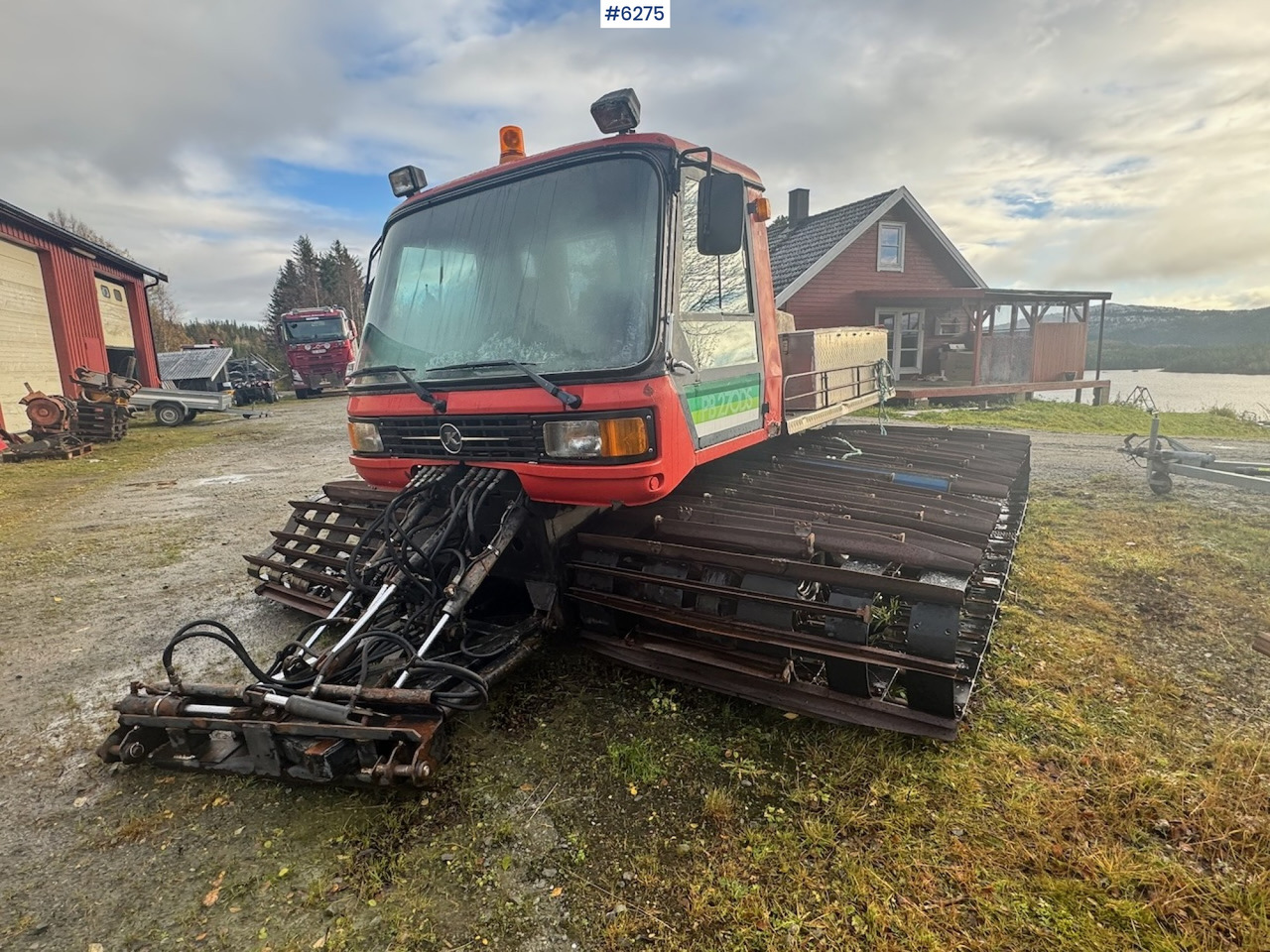 1985 Kässbohrer PB 270DS treadle machine w/ cutters and smoothing board - Namjenska/ Posebna vozila: slika 1985 Kässbohrer PB 270DS treadle machine w/ cutters and smoothing board - Namjenska/ Posebna vozila 1985 Kässbohrer PB 270DS treadle machine w/ cutters and smoothing board - Namjenska/ Posebna vozila: slika 1985 Kässbohrer PB 270DS treadle machine w/ cutters and smoothing board - Namjenska/ Posebna vozila
